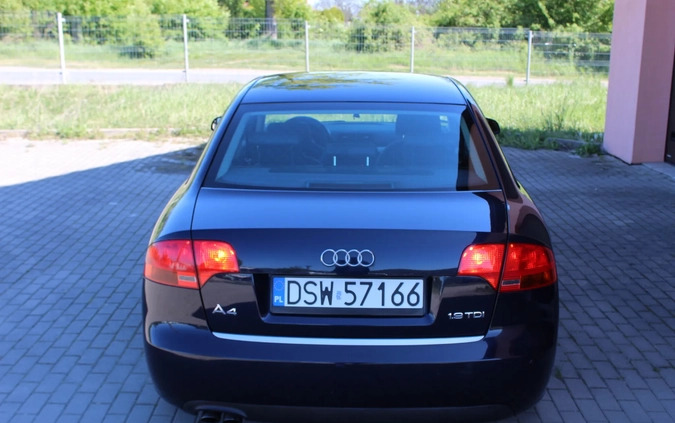 Audi A4 cena 16800 przebieg: 438000, rok produkcji 2006 z Sobótka małe 562